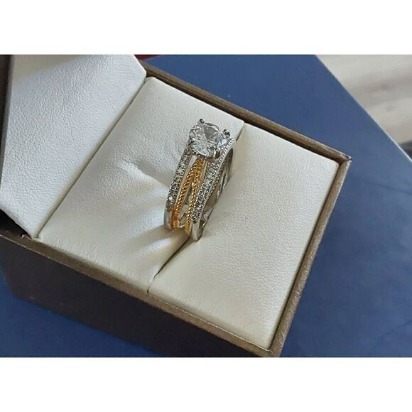 NEW~1.5 Ct. Round Cut Two-Tone Twist Highway Design Engagement/Bridal Ring Sz 7 - Picture 2 of 6